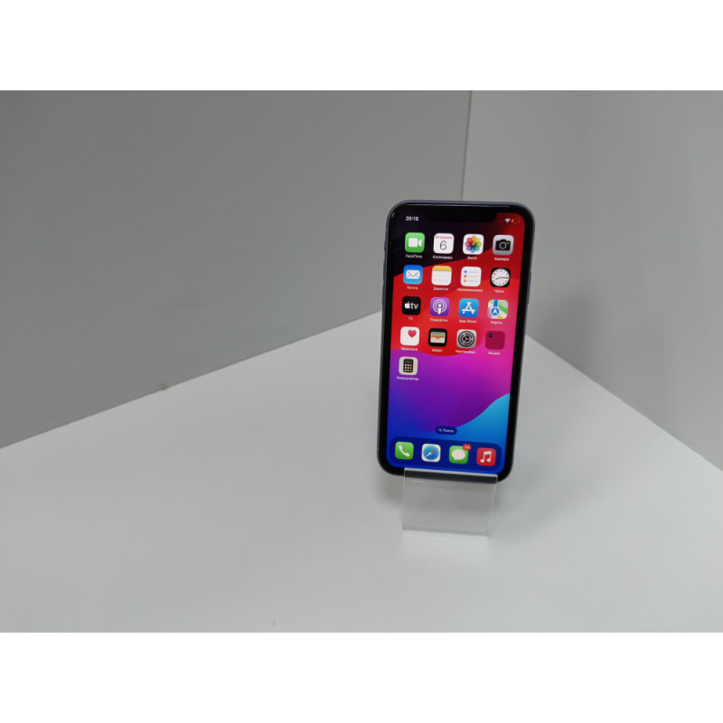 Мобильный телефон Apple iPhone 11 4/64 GB            
            б/у