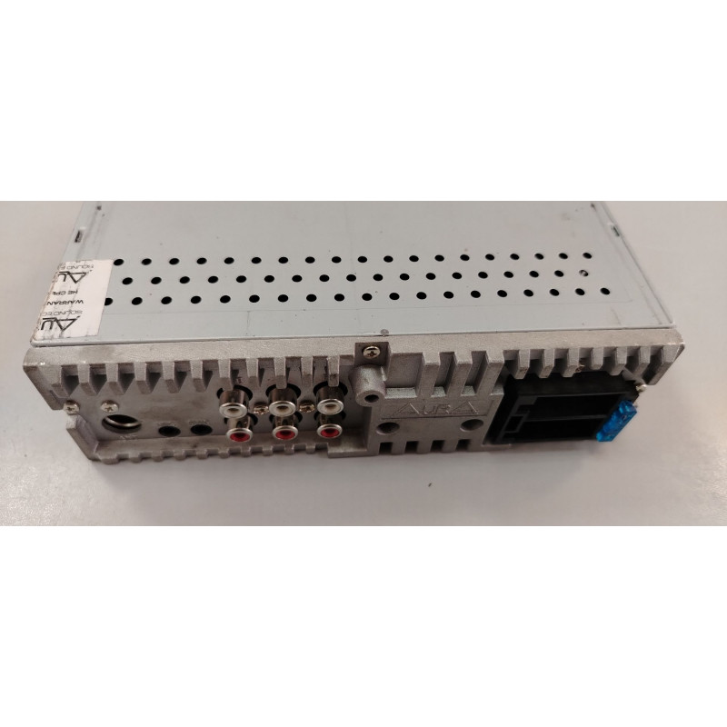 Автомагнитола Aura AMH-88DSP            
            б/у