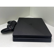 Игровые приставки Sony Playstation 4 SLIM 1TB (CUH-2208B)            
            б/у