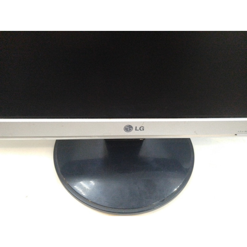 Мониторы LG Flatron W2242S            
            б/у