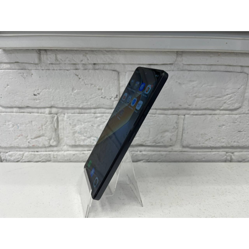 Мобильный телефон Tecno POVA 6 8/256 GB            
            б/у