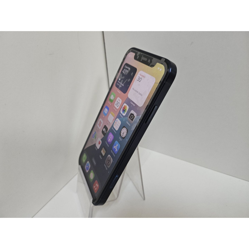 Мобильный телефон Apple iPhone XR в корпусе 15 Pro 3/64 GB            
            б/у