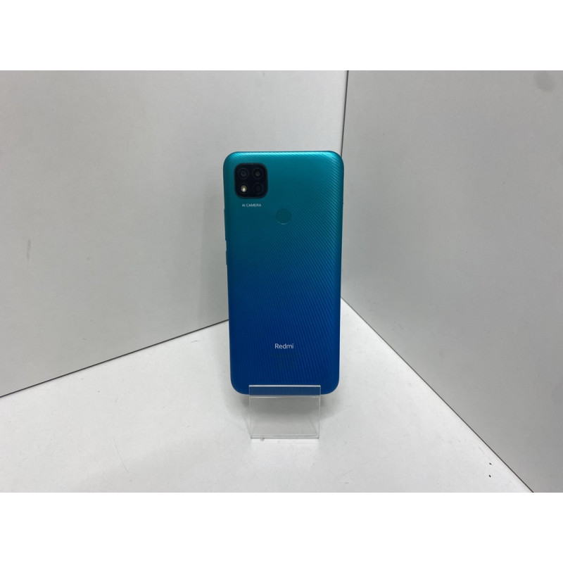 Мобильный телефон Xiaomi Redmi 9C (NFC) 2/32 GB.            
            б/у