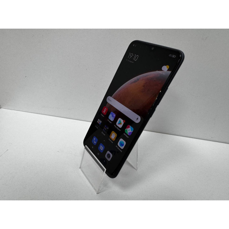 Мобильный телефон Xiaomi Redmi 9 4/64 GB            
            б/у