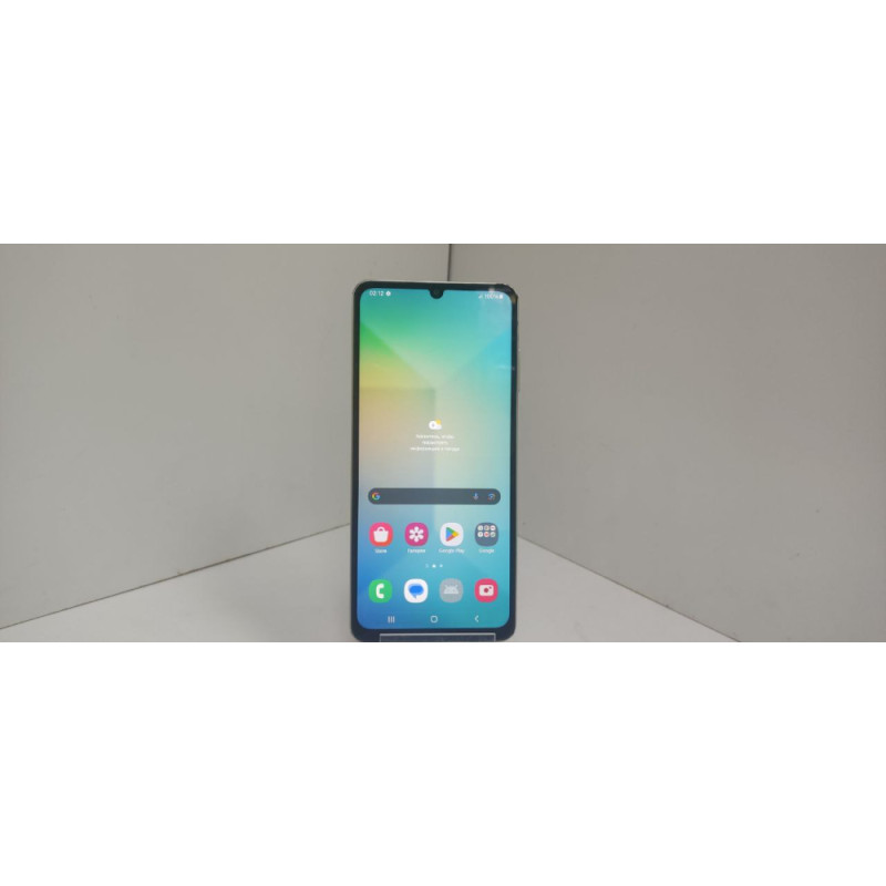 Мобильный телефон Samsung Galaxy A06 6/128 GB            
            б/у