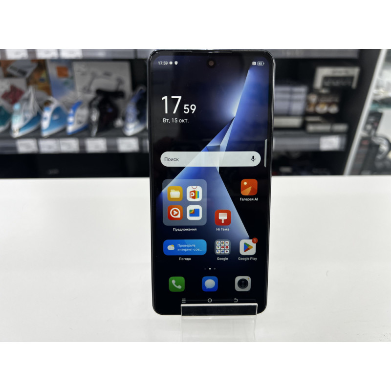 Мобильный телефон Tecno Pova 5 8/128 GB            
            б/у