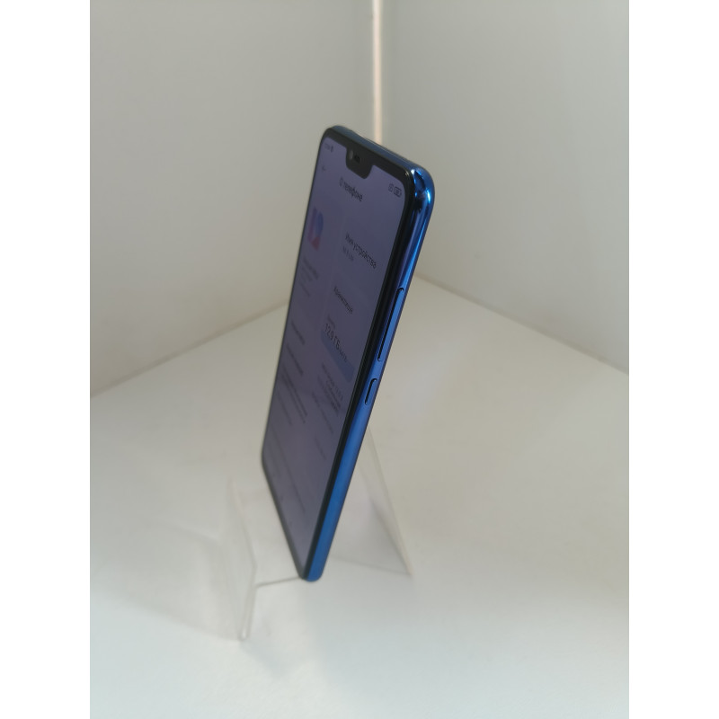 Мобильный телефон Xiaomi Mi 8 Lite 4/64 GB            
            б/у