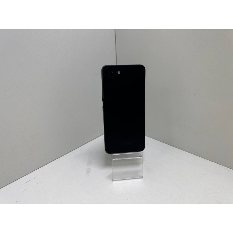 Мобильный телефон Samsung Galaxy S22 8/256 GB            
            б/у