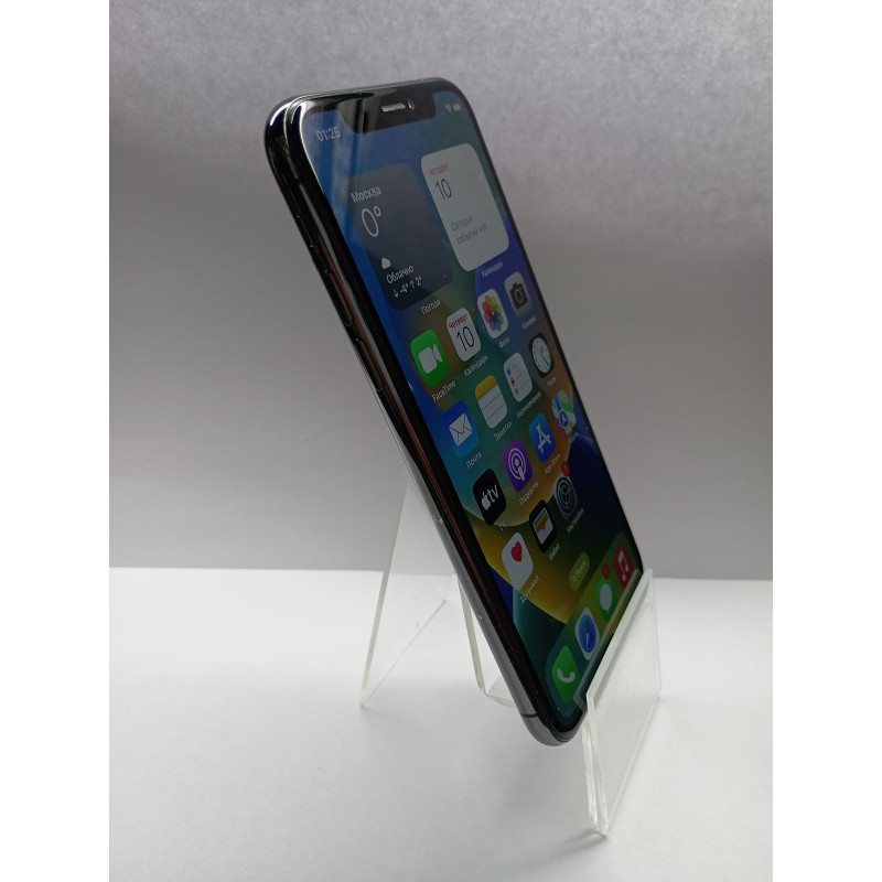 Мобильный телефон Apple iPhone X 3/64 GB            
            б/у