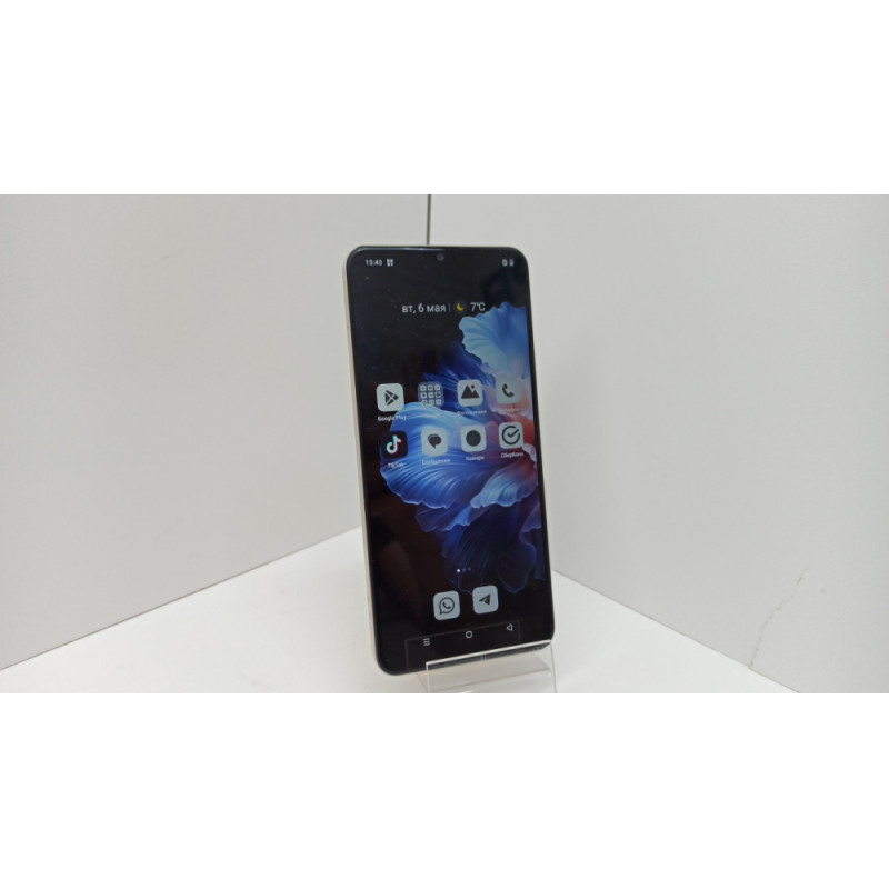 Мобильный телефон REALME C61 8/256 GB            
            б/у