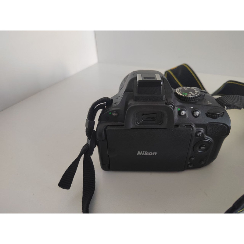 Фотоаппарат зеркальный Nikon D5100            
            б/у