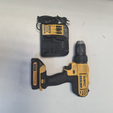 Шуруповерт Dewalt dcd731-ks            
            б/у