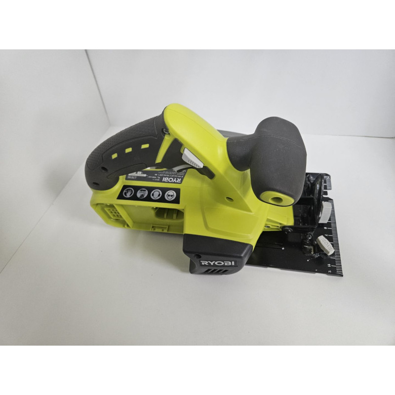 Плиткорез RYOBI 18В ONE+ LTS180M            
            б/у