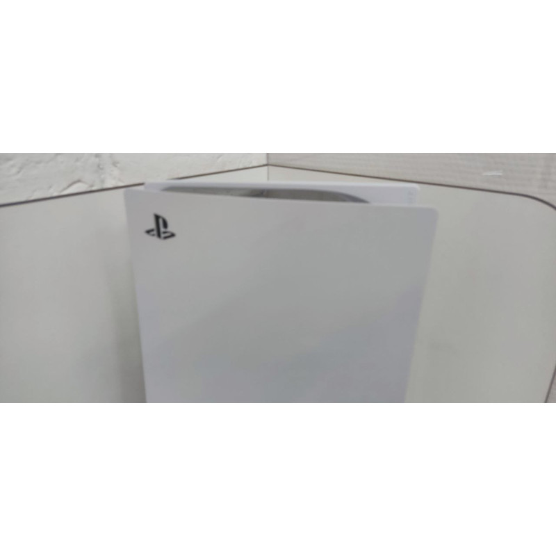 Игровые приставки Sony Playstation 5 1Tb CFI-1008A            
            б/у