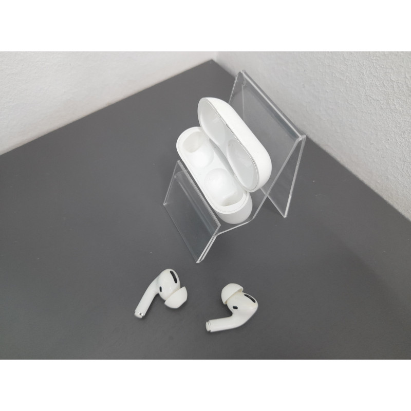 Наушники Беспроводные Внутриканальные Apple AirPods Pro            
            б/у