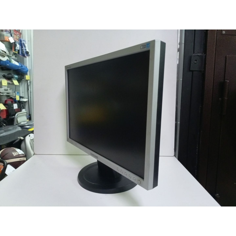 Мониторы Samsung 920nw            
            б/у