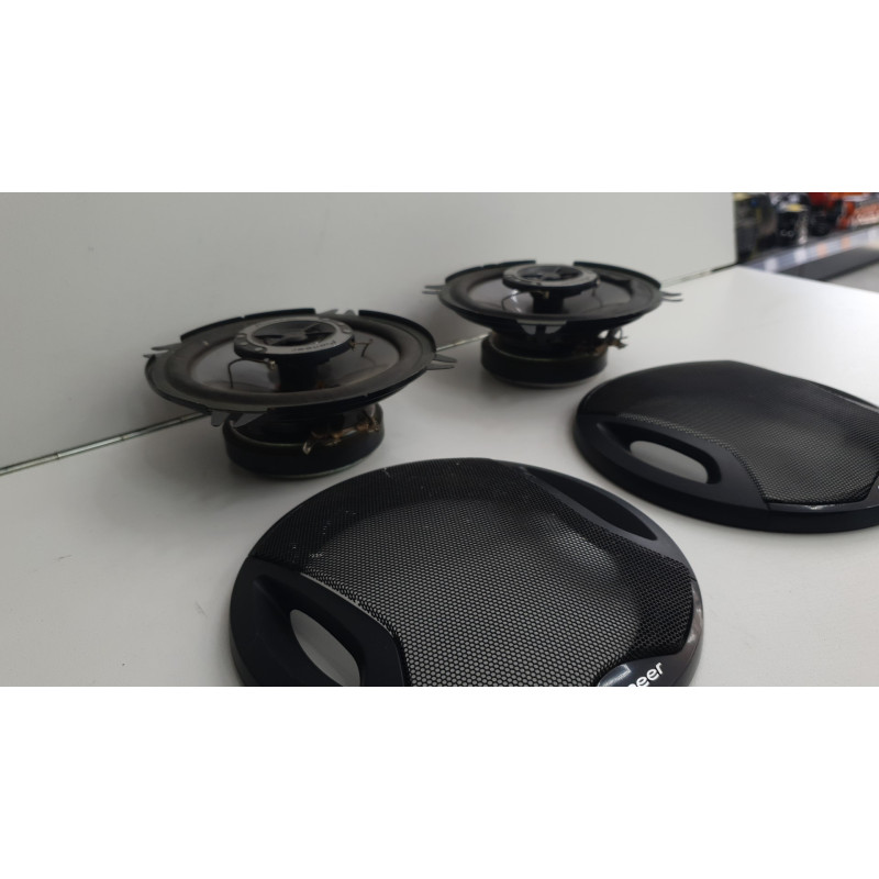 Колонки автомобильные Pioneer TS-G1349            
            б/у