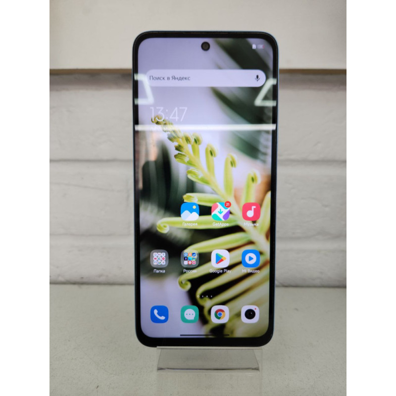 Мобильный телефон Xiaomi Redmi 12 4/128 GB            
            б/у