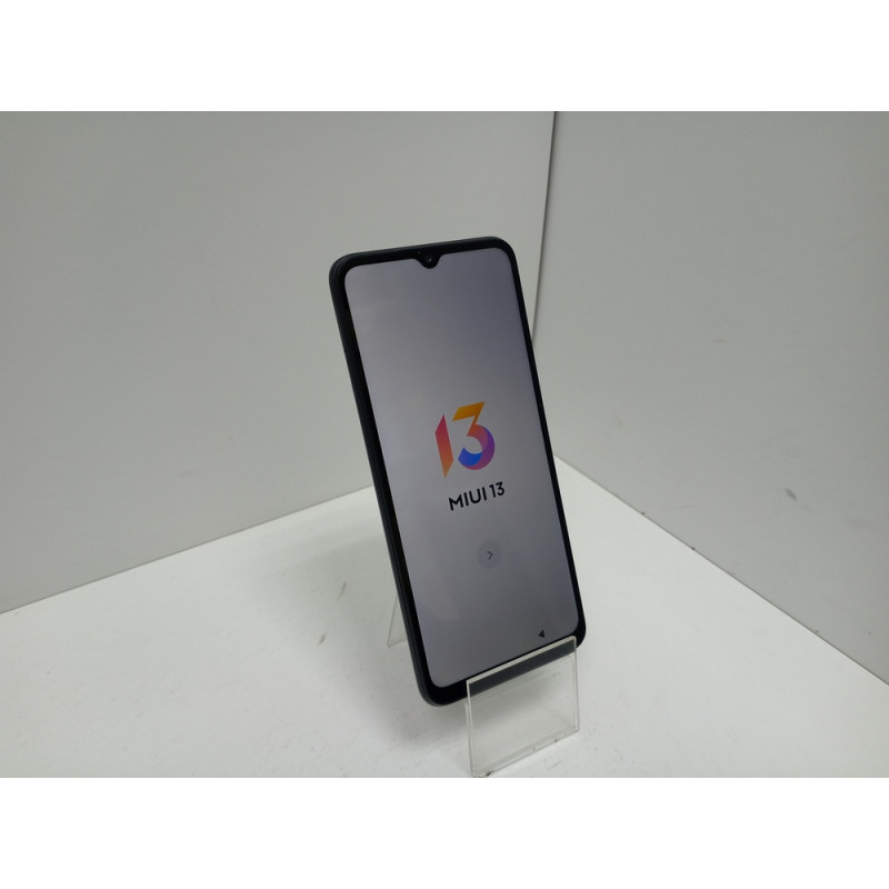 Мобильный телефон Xiaomi Redmi 10C 4/64 GB            
            б/у