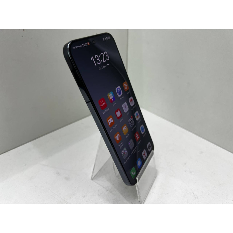 Мобильный телефон Huawei Pura 70 12/256 GB            
            б/у
