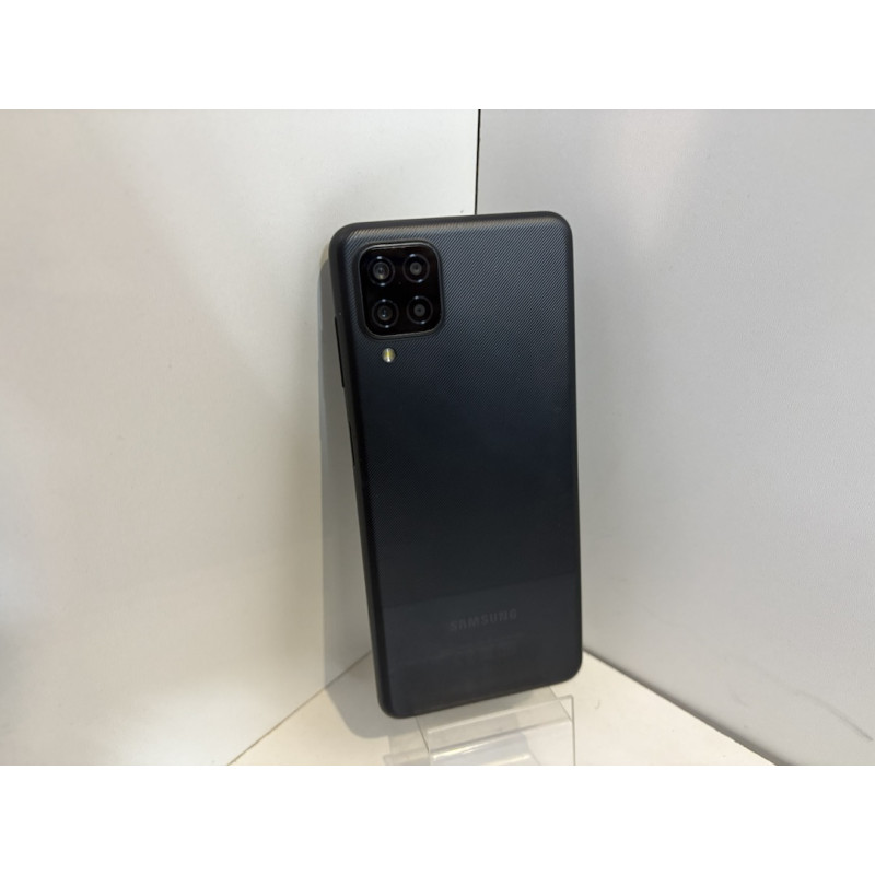 Мобильный телефон Samsung Galaxy A12 4/64 GB            
            б/у