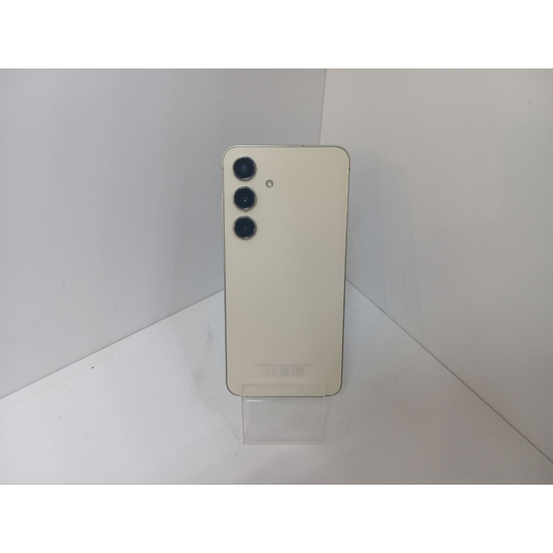Мобильный телефон Samsung Galaxy S24 8/256 GB            
            б/у
