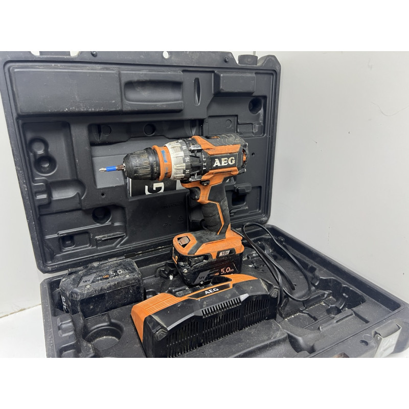 Шуруповерт AEG BSB 18CBL            
            б/у