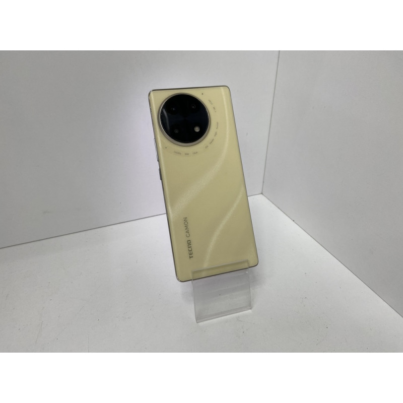 Мобильный телефон Tecno Camon 30s 8/256 GB            
            б/у