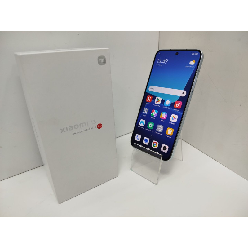 Мобильный телефон Xiaomi 13 12/256 GB            
            б/у