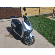 Электроскутер Yadea T9