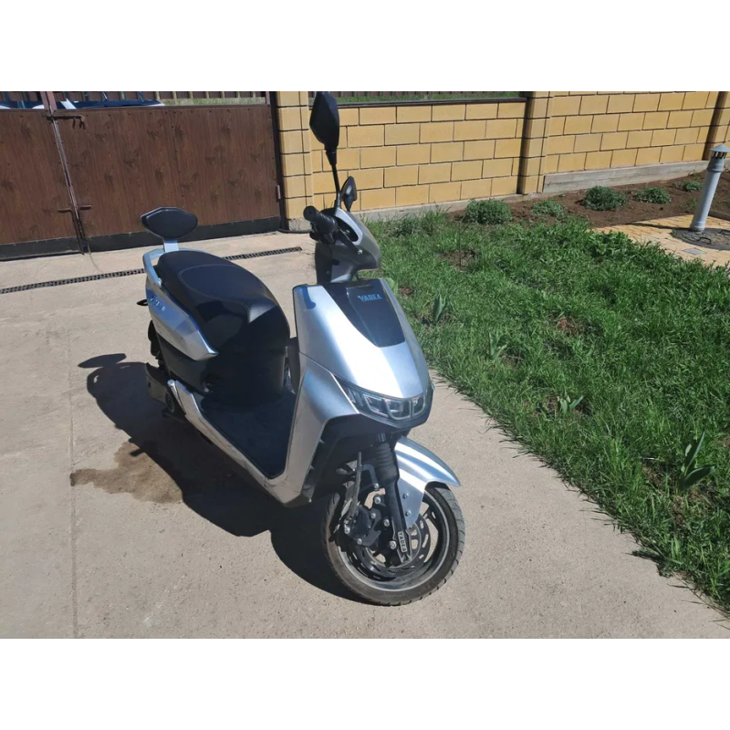 Электроскутер Yadea T9