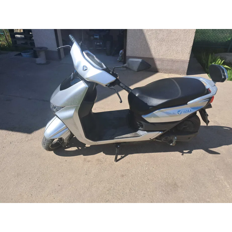 Электроскутер Yadea T9